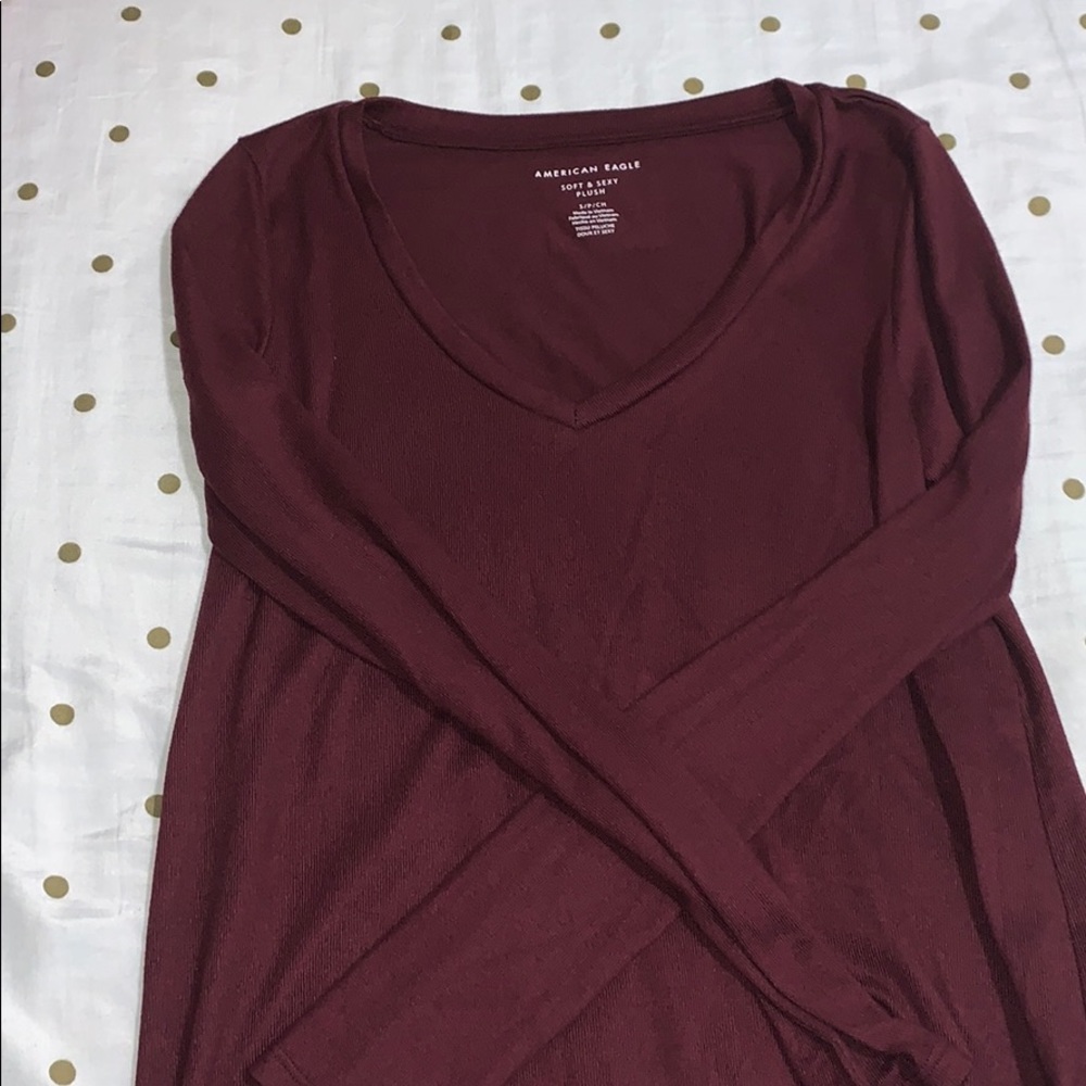 American eagle long sleeve shirt.